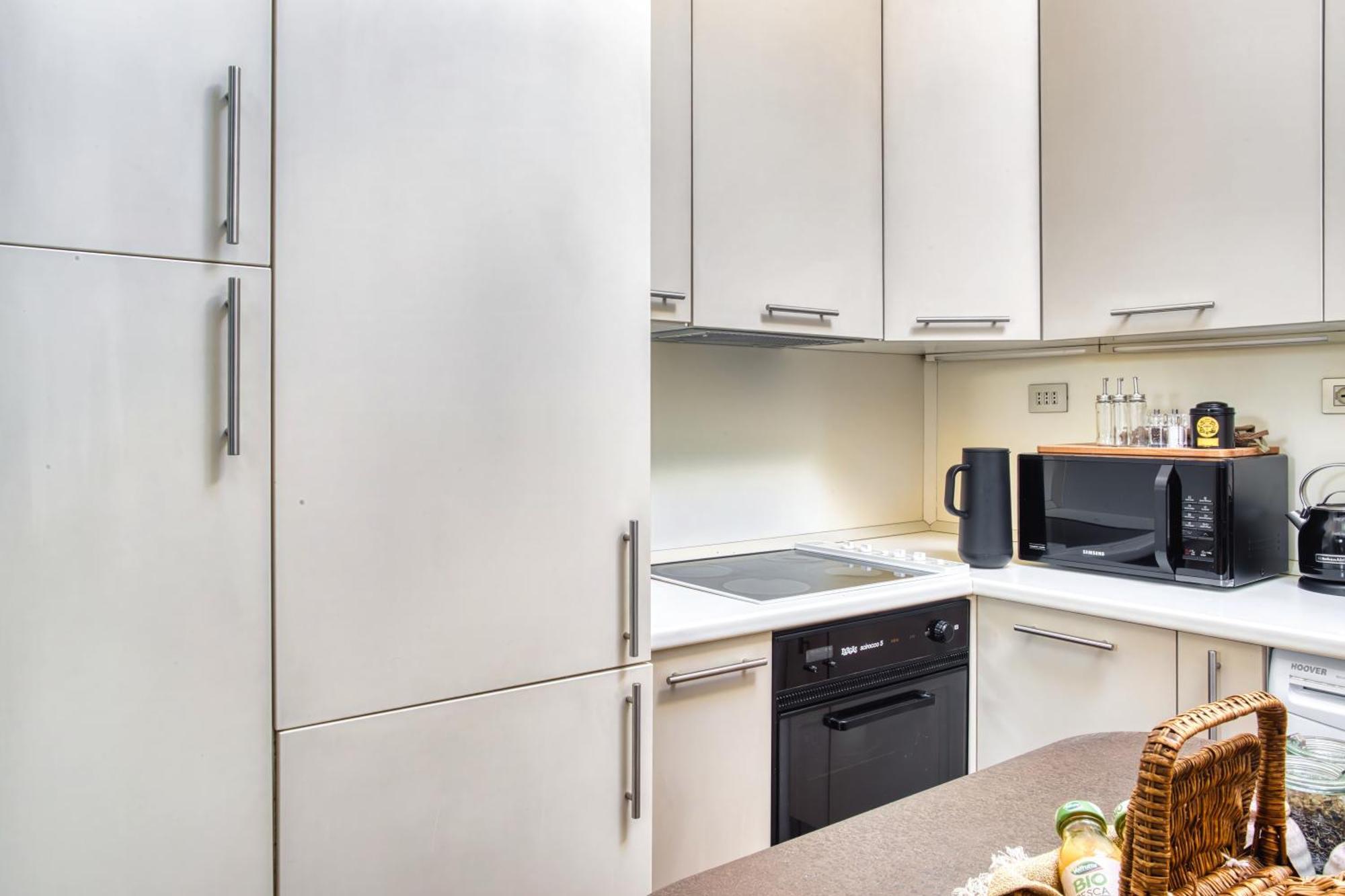 Apartament The Green Oriental; Gem In The Duomo City Center Mediolan Zewnętrze zdjęcie